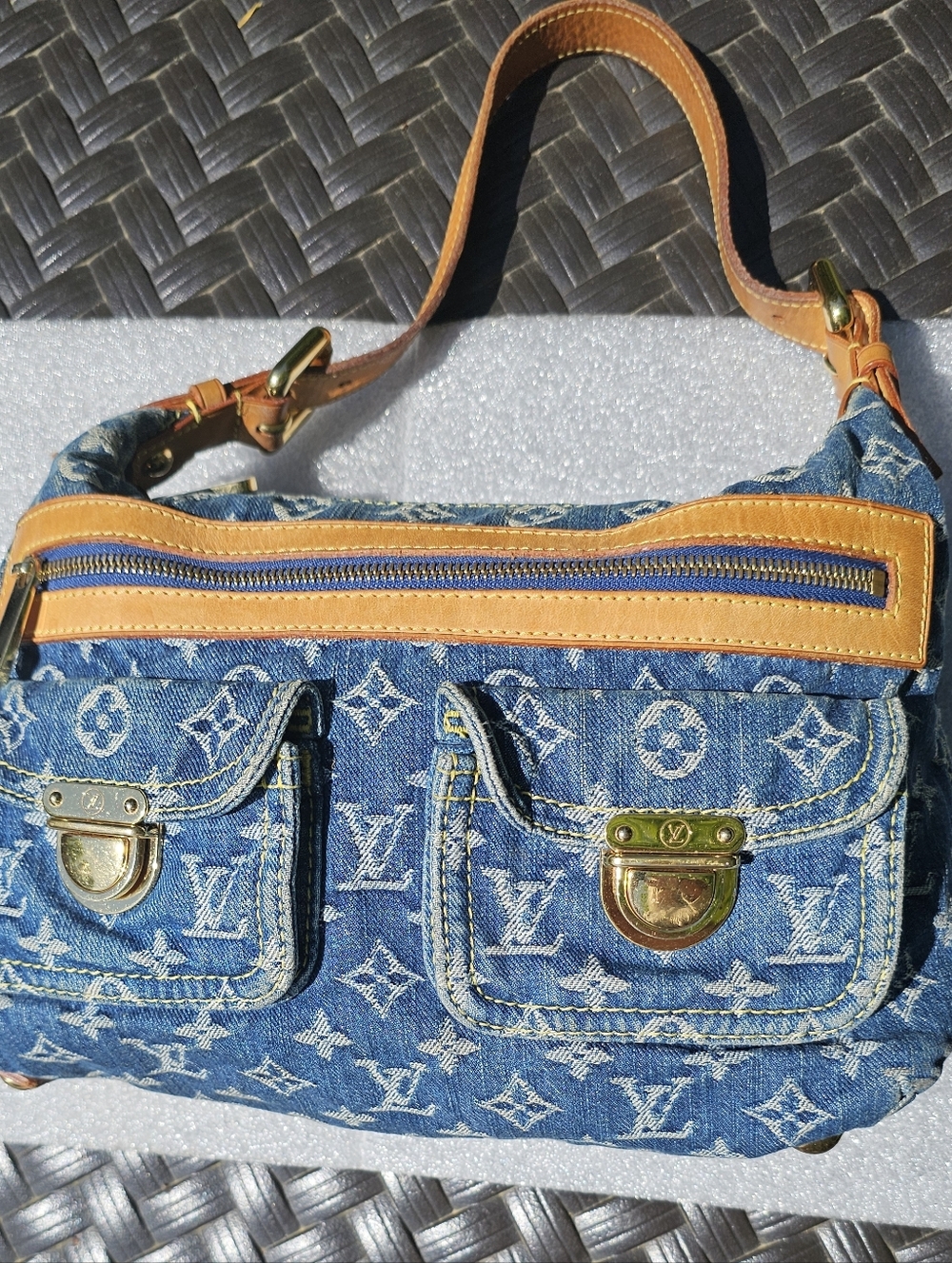Louis Vuitton Baggy PM Monogram Denim Shoulder Bag Blue Vintage LV Gold Hardware